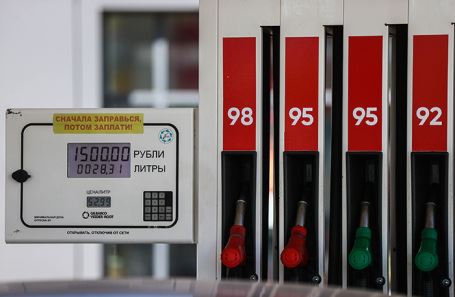 Оптовые цены на топливо в России продолжают свой рост
