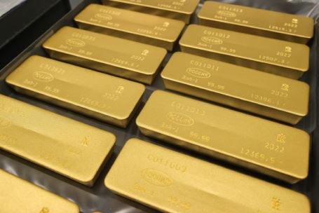 Российским золотом за рубежом теперь торгуют мелкие фирмы