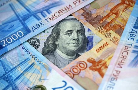В чем причины ослабления рубля?
