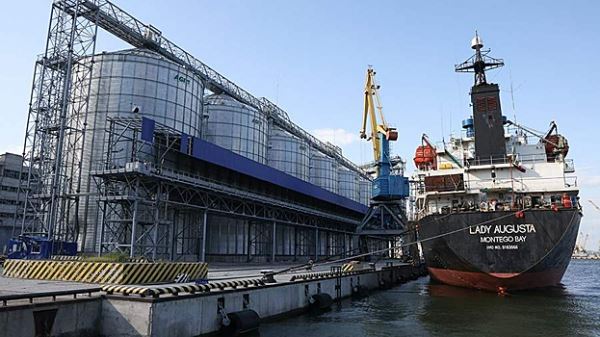 Россия ограничила регистрацию кораблей в порт Южный